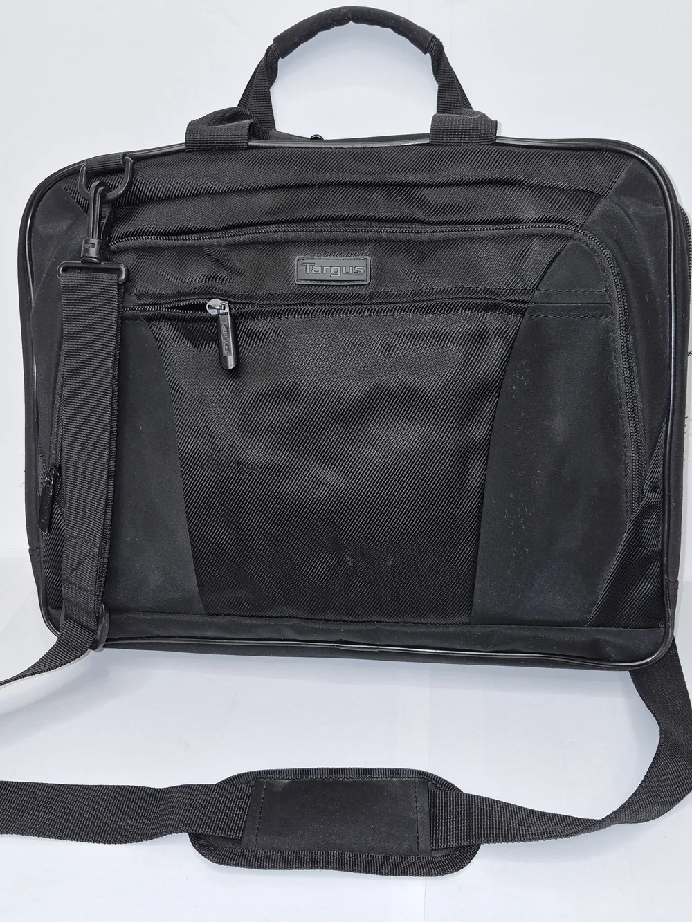 Targus Black Laptop Briefcase - Padded Messenger Bag